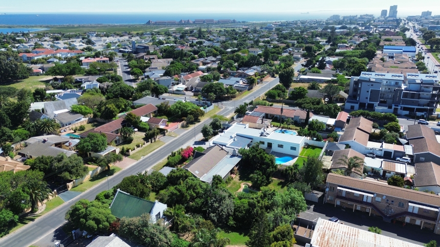 Commercial Property for Sale in Table View Western Cape